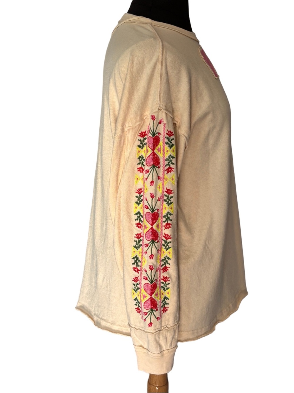 Free People We The Free Embroidered All My Heart Long Oversized Sleeve size M - Picture 3 of 9